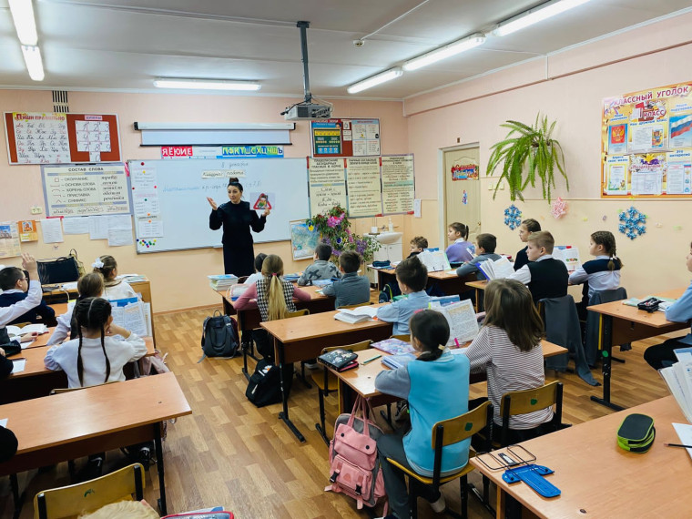Сотрудник ГИБДД о безопасности на дорогах.